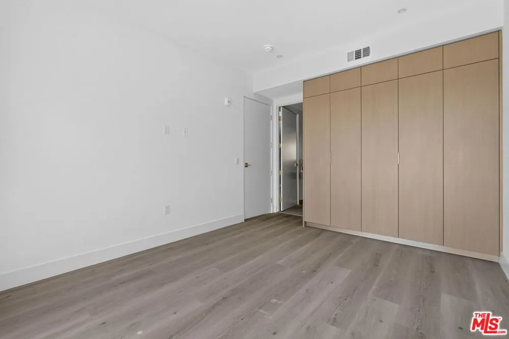 1808 Lincoln Boulevard #305 Venice, CA 90291