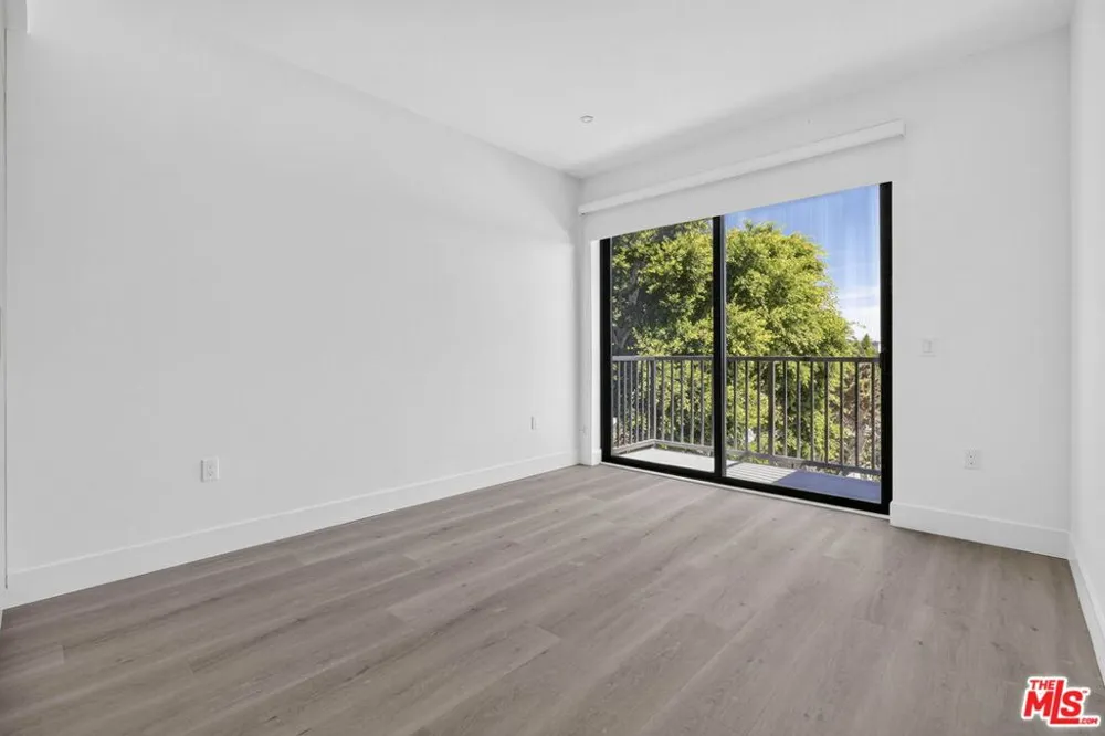 1808 Lincoln Boulevard #305 Venice, CA 90291