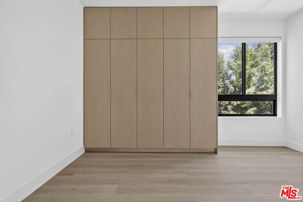 1808 Lincoln Boulevard #305 Venice, CA 90291