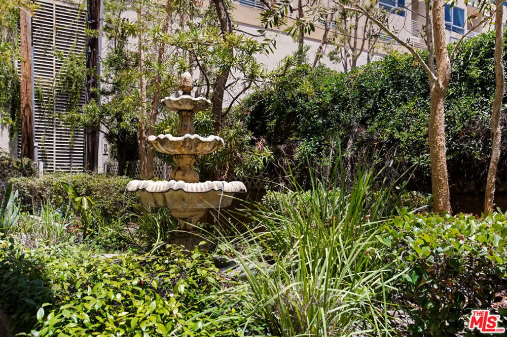 1426 Laurel Avenue #110 West Hollywood, CA 90046