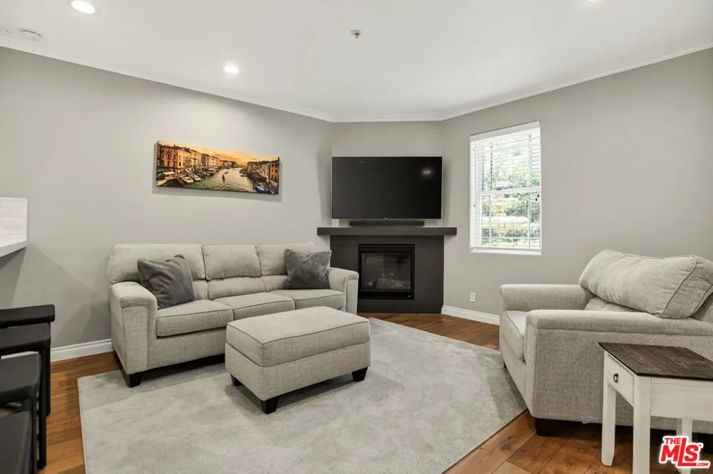 1426 Laurel Avenue #110 West Hollywood, CA 90046