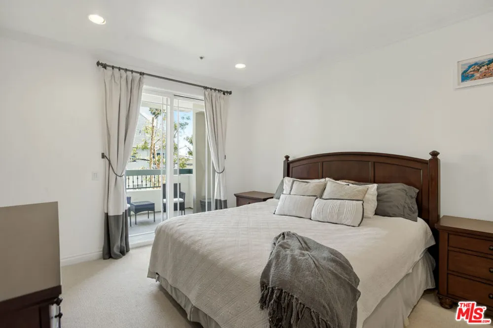 1426 Laurel Avenue #110 West Hollywood, CA 90046