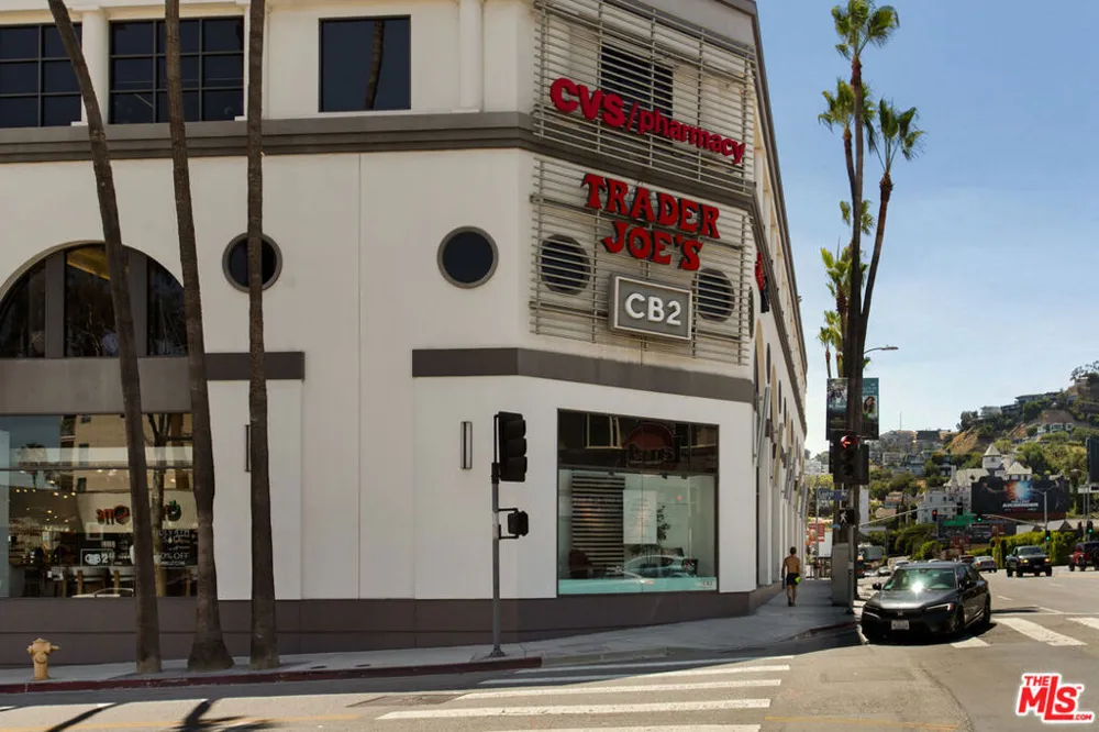 1426 Laurel Avenue #110 West Hollywood, CA 90046