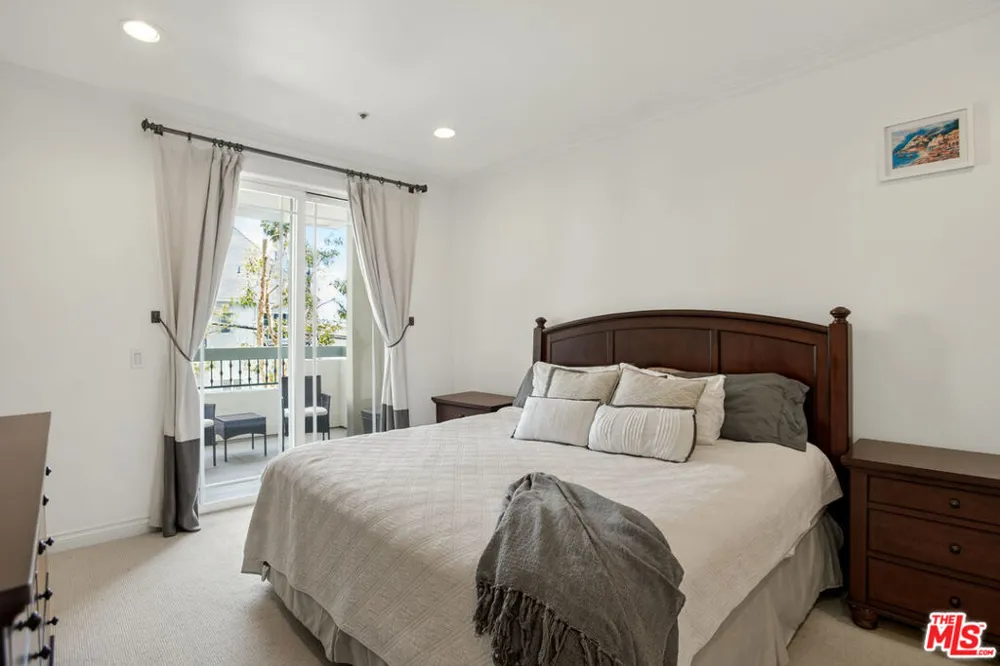 1426 Laurel Avenue #110 West Hollywood, CA 90046