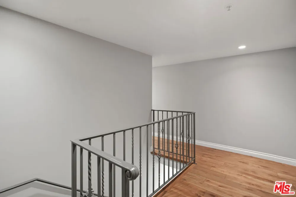 1426 Laurel Avenue #110 West Hollywood, CA 90046