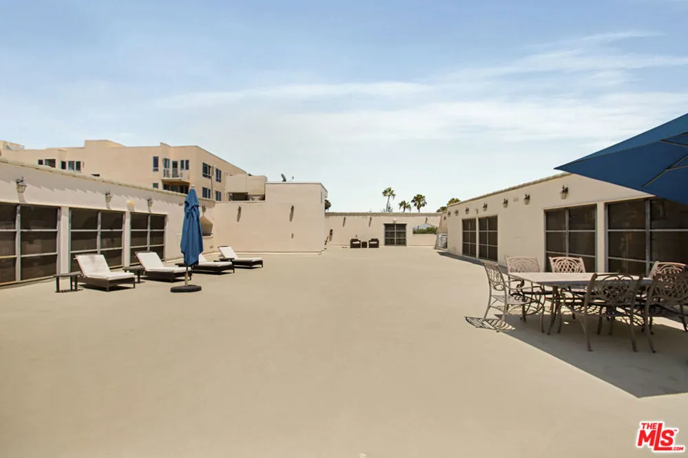 1426 Laurel Avenue #110 West Hollywood, CA 90046