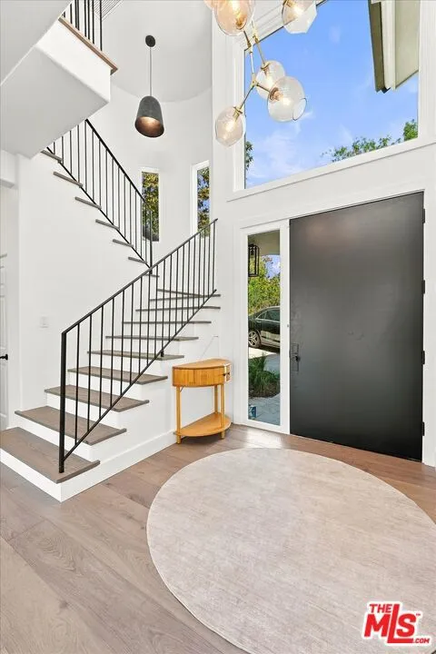 1027 Ravoli Drive Los Angeles, CA 90272
