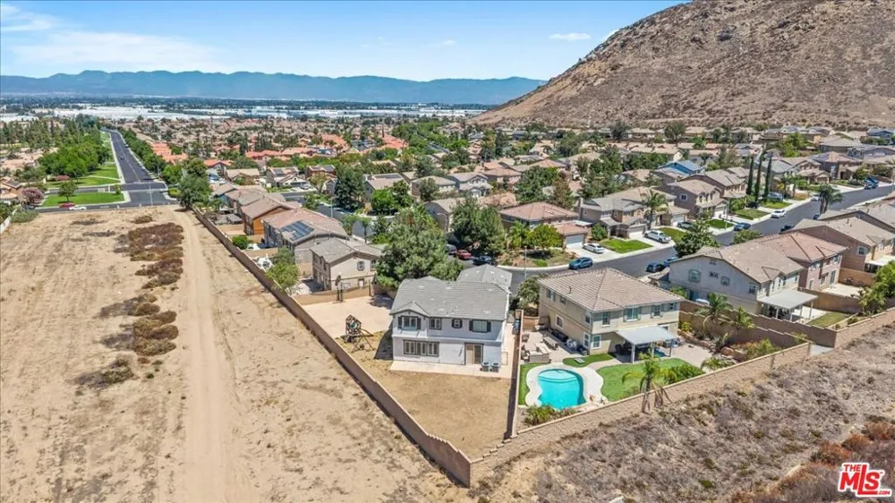 11962 Alpine Drive Fontana, CA 92337