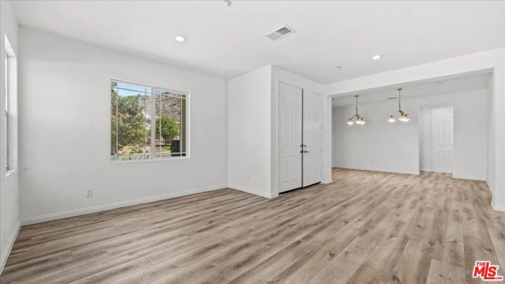 11962 Alpine Drive Fontana, CA 92337