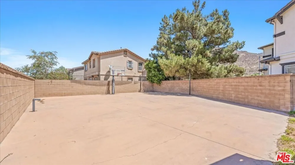 11962 Alpine Drive Fontana, CA 92337
