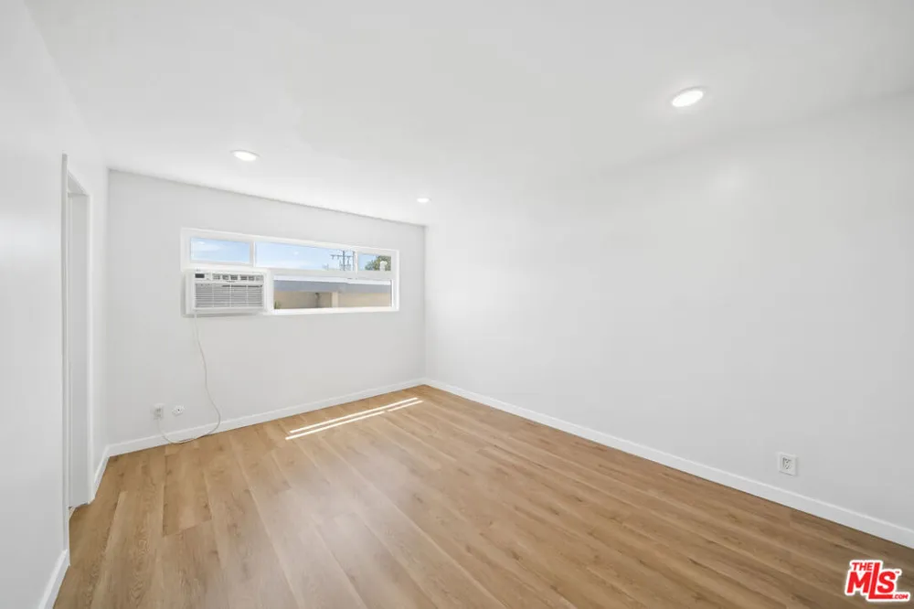 1039 Harper Avenue #9 West Hollywood, CA 90046