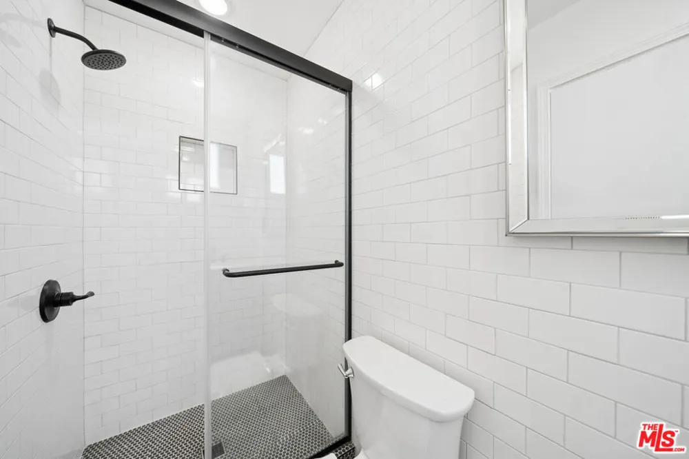 1039 Harper Avenue #9 West Hollywood, CA 90046