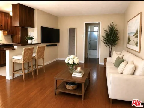 12300 Pacific Avenue #7
