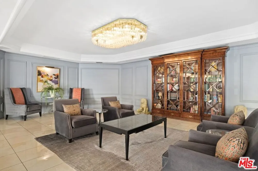 10660 Wilshire Boulevard #101 Los Angeles, CA 90024