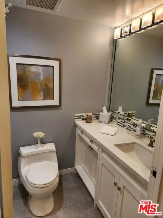 10660 Wilshire Boulevard #101 Los Angeles, CA 90024