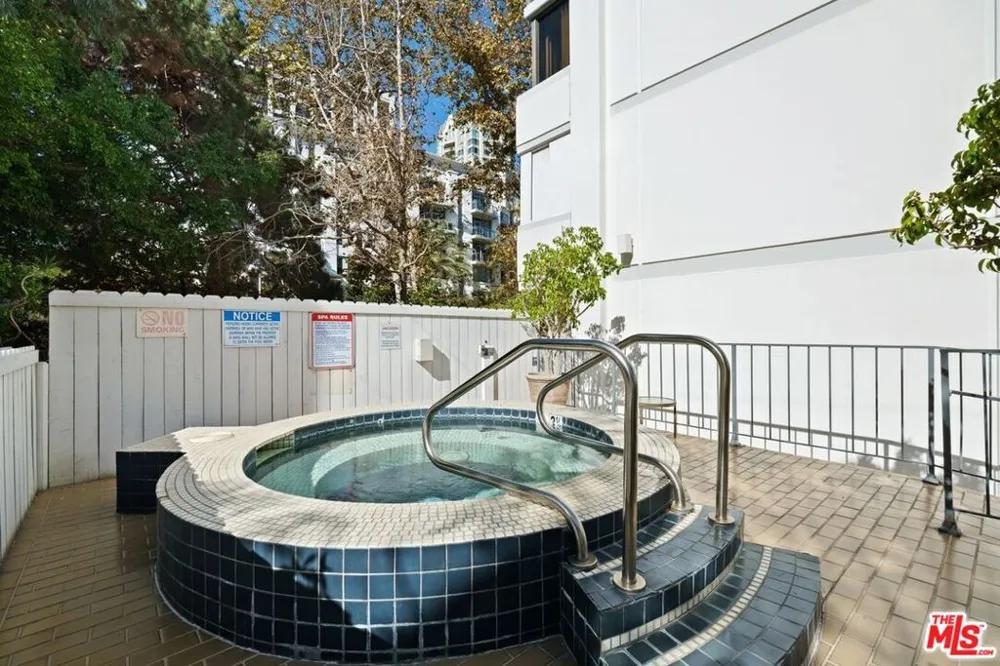 10660 Wilshire Boulevard #101 Los Angeles, CA 90024