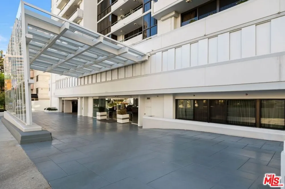 10660 Wilshire Boulevard #101 Los Angeles, CA 90024