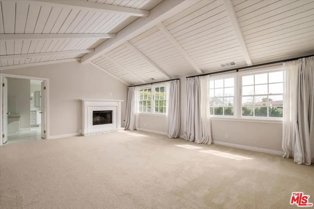 1146 Corsica Drive Pacific Palisades, CA 90272