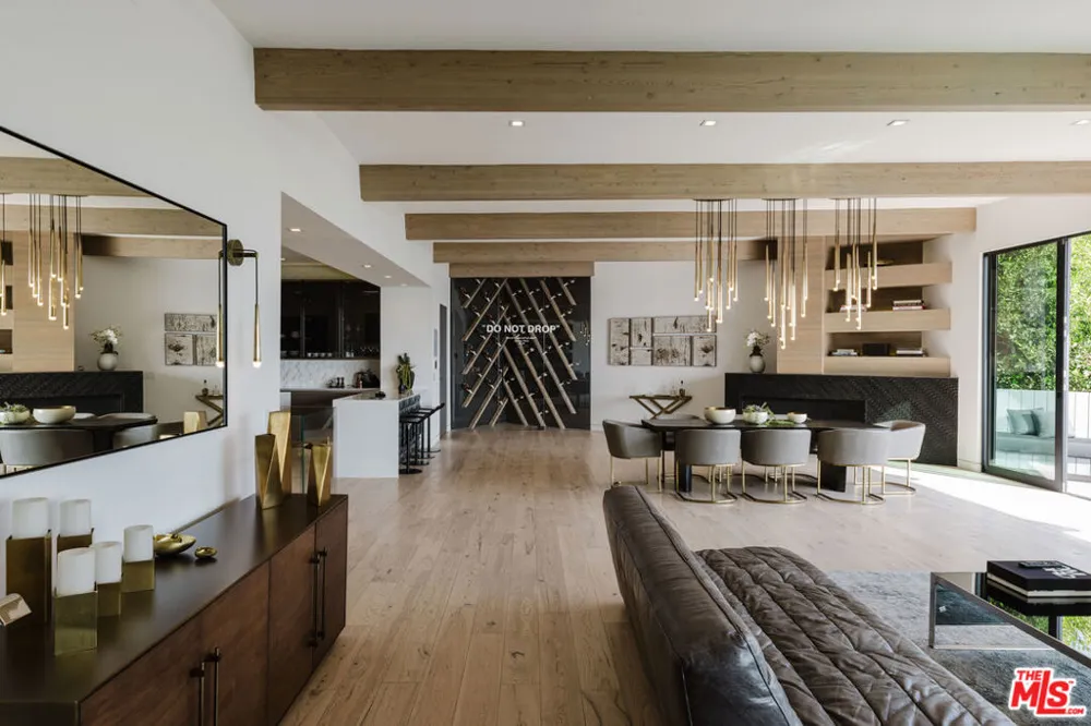 8842 Evanview Drive Los Angeles, CA 90069