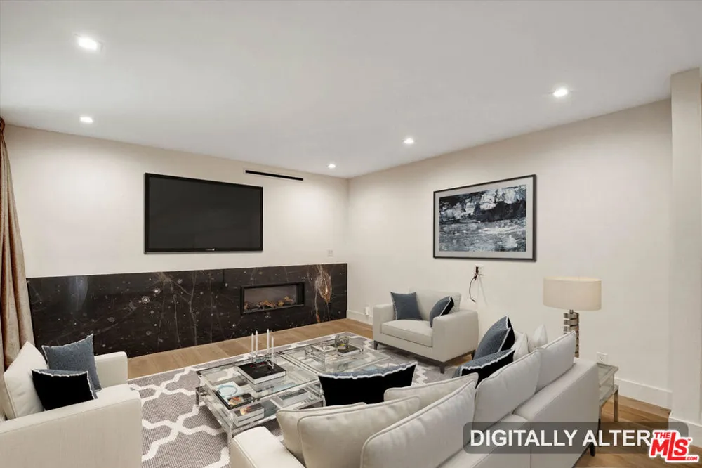 439 Doheny Drive #204 Beverly Hills, CA 90210
