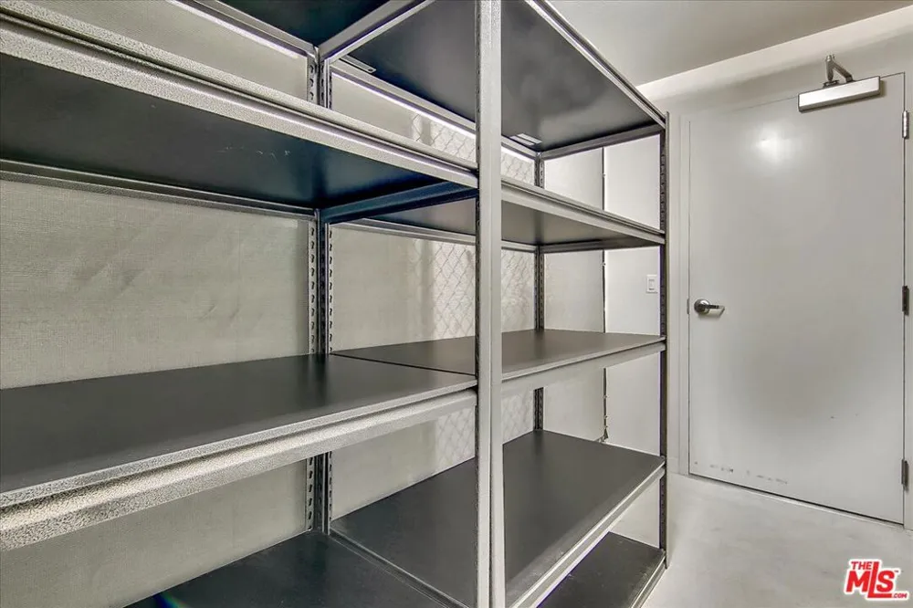 12655 Bluff Creek Drive #304 Los Angeles, CA 90094