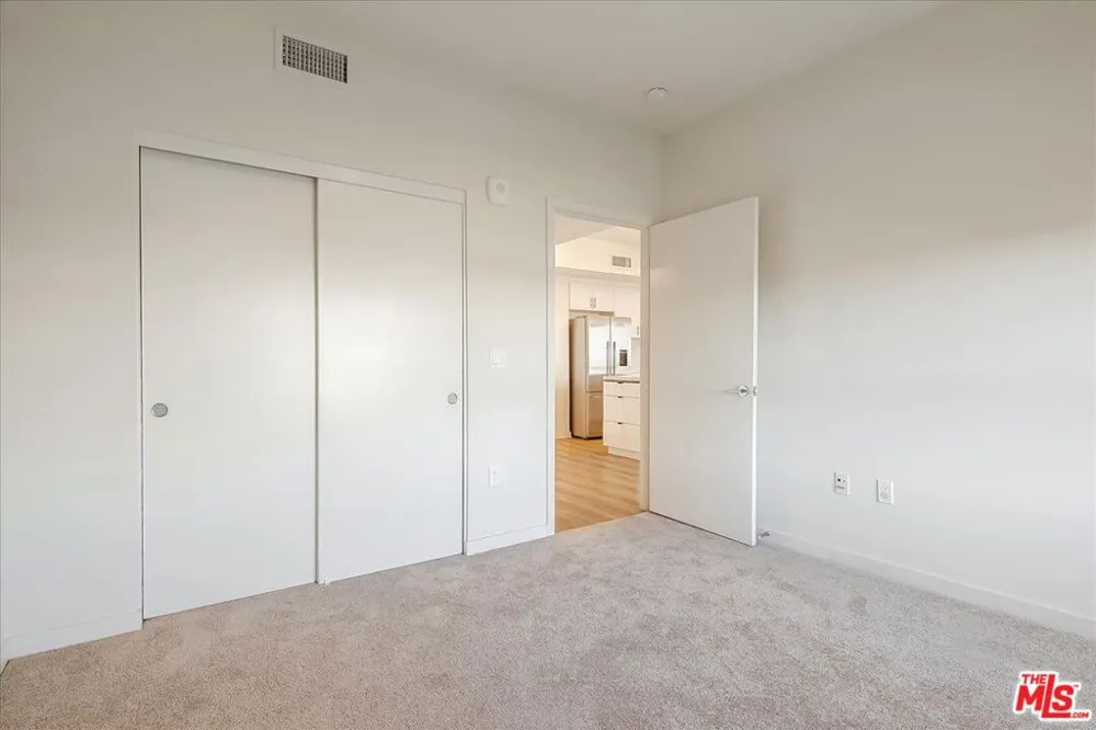 12655 Bluff Creek Drive #304 Los Angeles, CA 90094