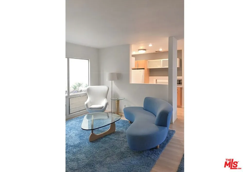 1145 Larrabee Street #3 West Hollywood, CA 90069