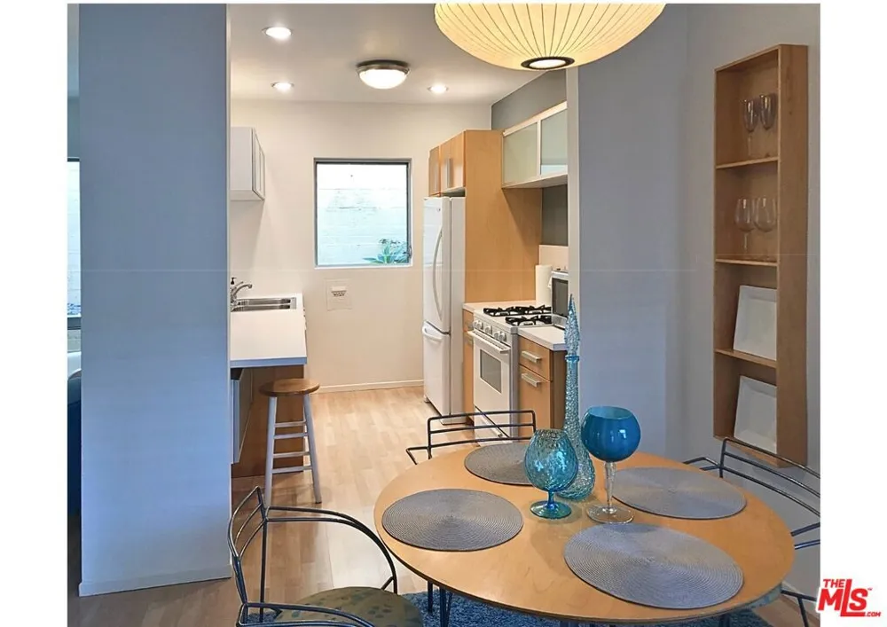 1145 Larrabee Street #3 West Hollywood, CA 90069