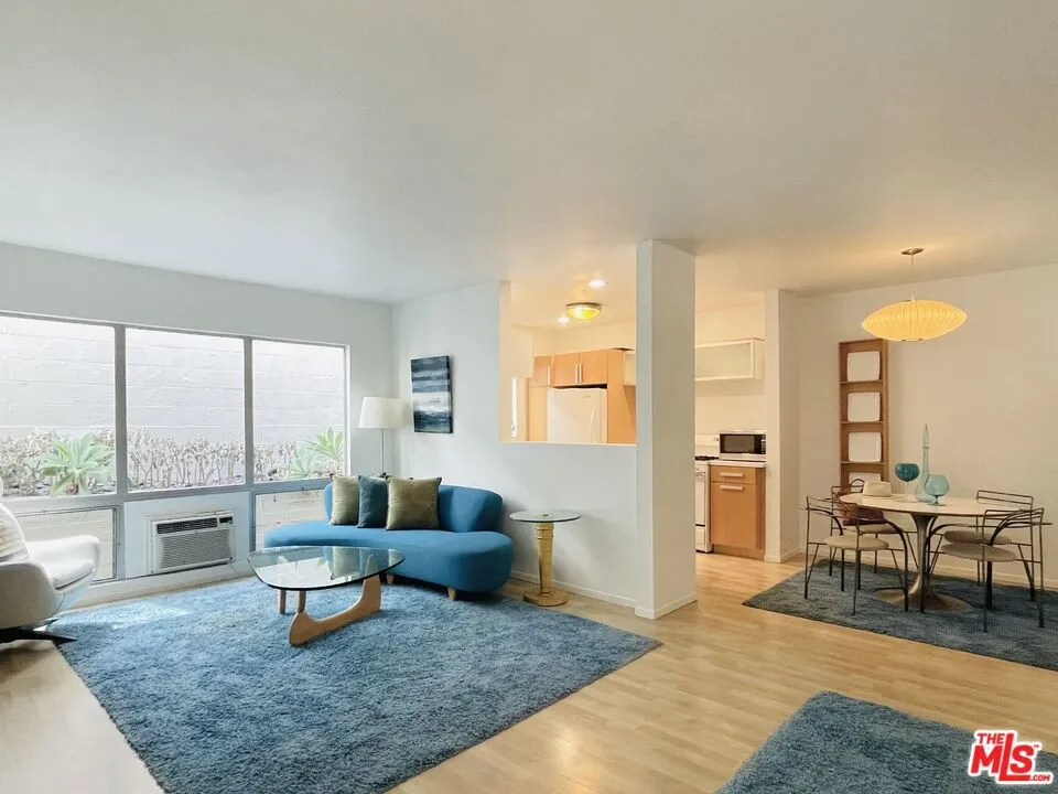 1145 Larrabee Street #3 West Hollywood, CA 90069