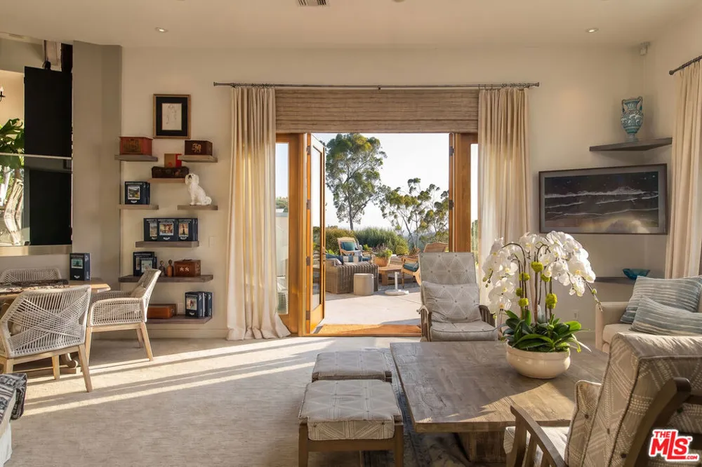 6315 Gayton Place Malibu, CA 90265
