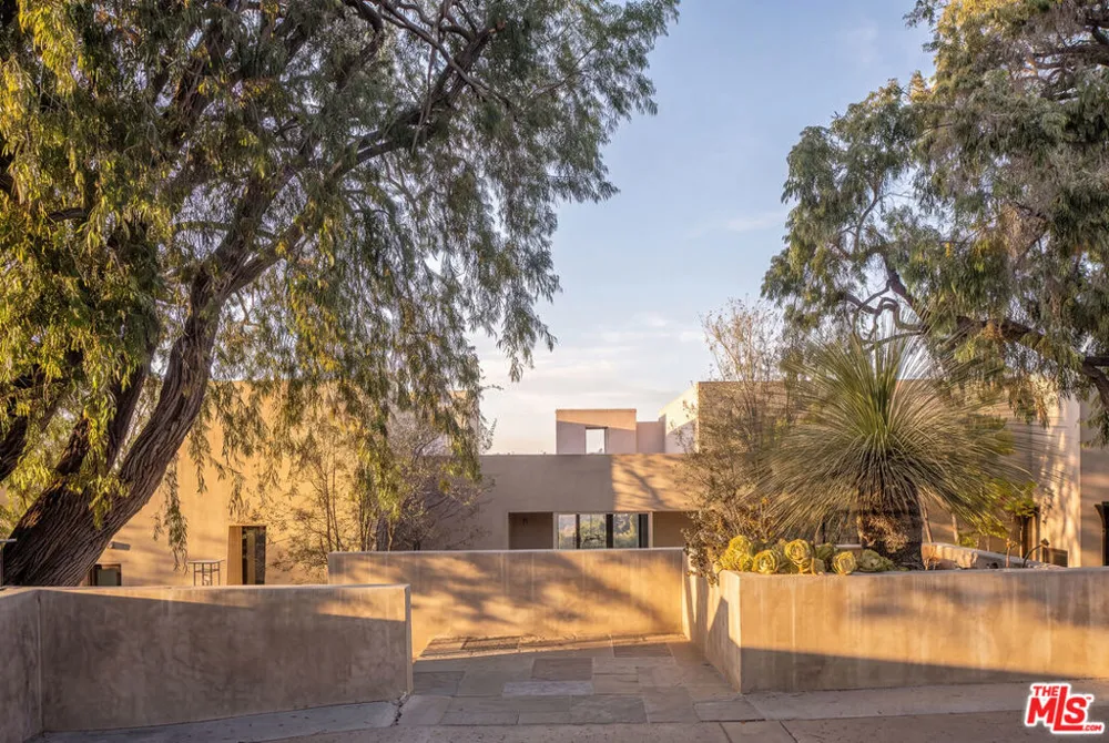 6315 Gayton Place Malibu, CA 90265