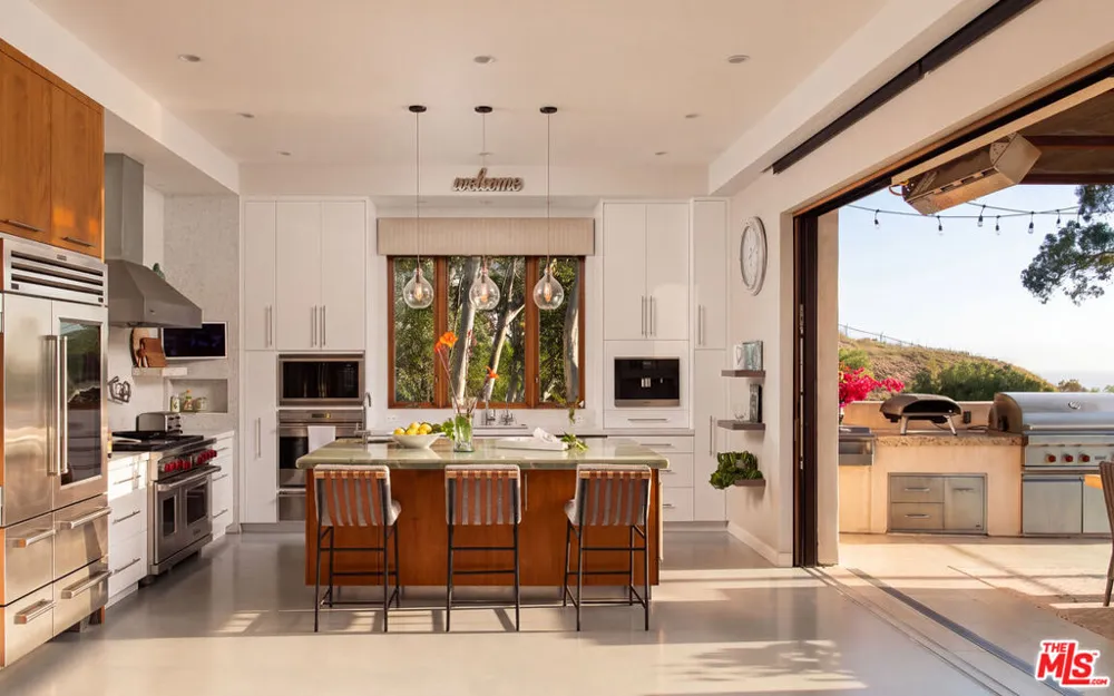 6315 Gayton Place Malibu, CA 90265