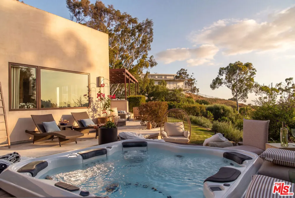 6315 Gayton Place Malibu, CA 90265
