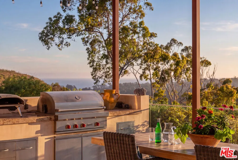 6315 Gayton Place Malibu, CA 90265
