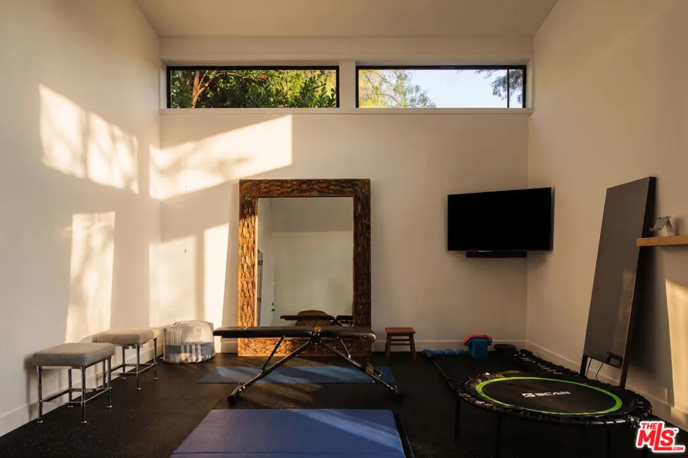 6315 Gayton Place Malibu, CA 90265