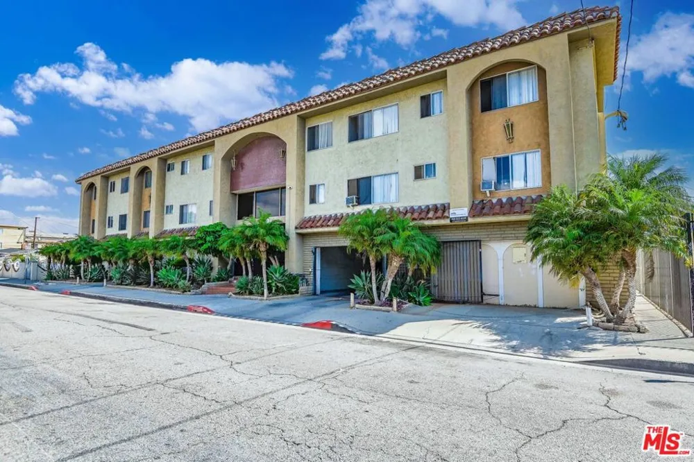 14108 Doty Avenue #31 Hawthorne, CA 90250