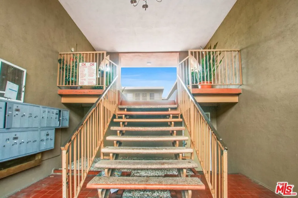 14108 Doty Avenue #31 Hawthorne, CA 90250