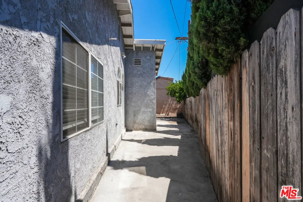 4424 Alumni Avenue Los Angeles, CA 90041