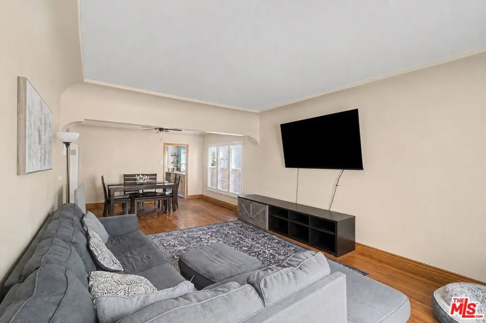 12045 Rives Avenue Downey, CA 90242