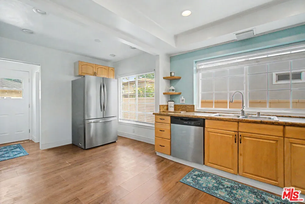 12045 Rives Avenue Downey, CA 90242