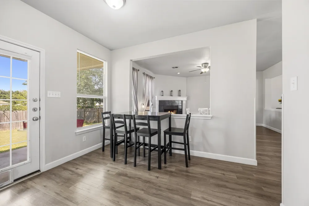 111 Brazos Lane Kyle, TX 78640