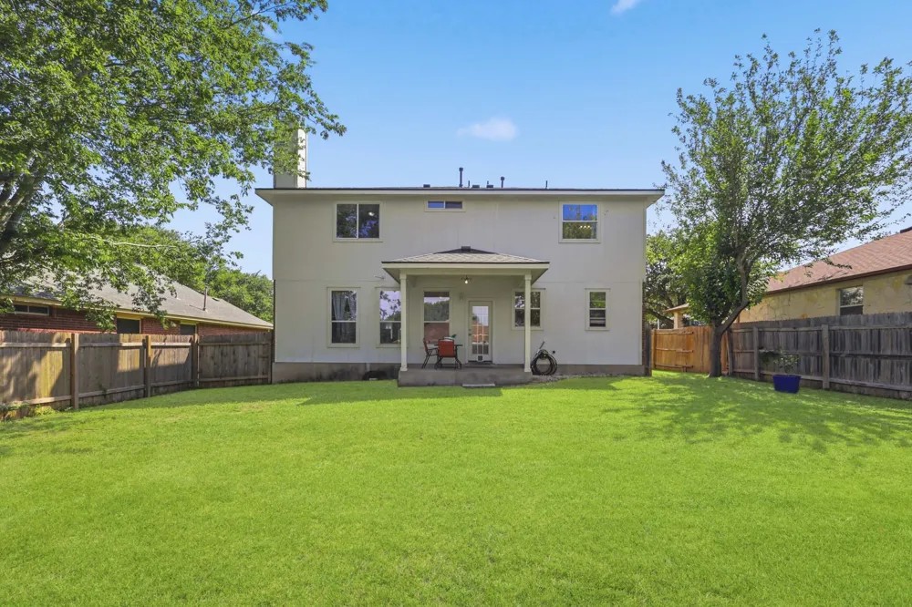 111 Brazos Lane Kyle, TX 78640