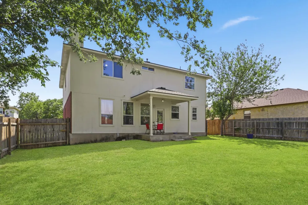 111 Brazos Lane Kyle, TX 78640