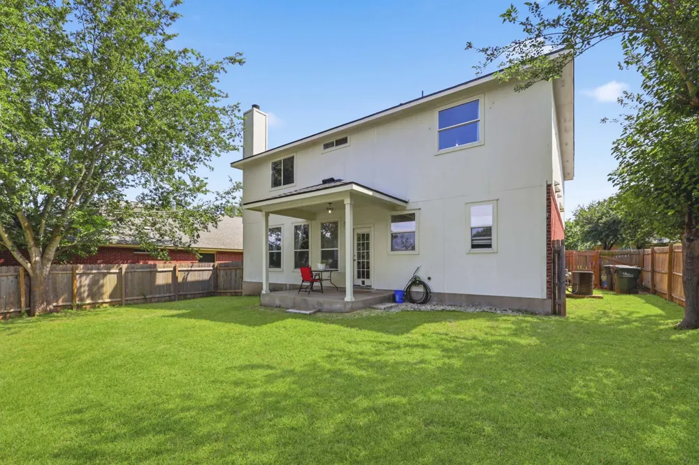 111 Brazos Lane Kyle, TX 78640
