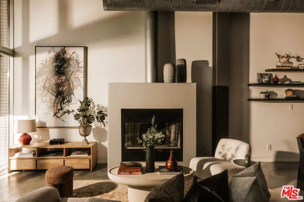 208 S Venice Boulevard #A Venice, CA 90291