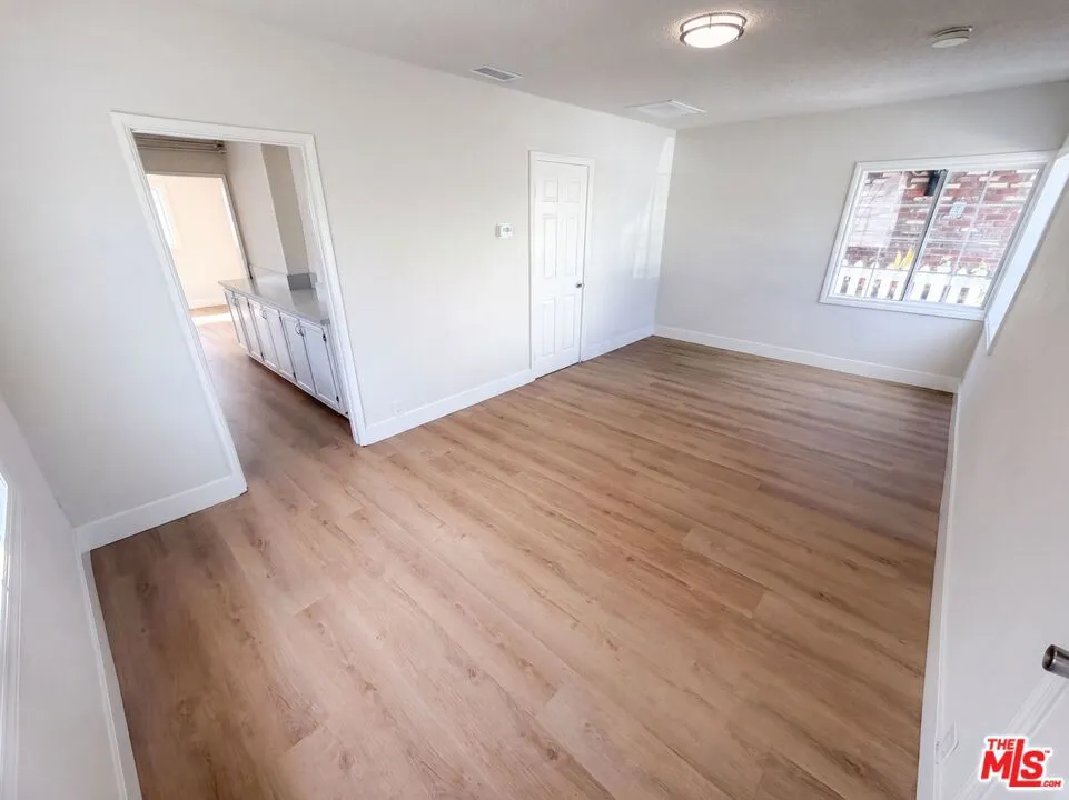15343 Pimenta Avenue Paramount, CA 90723