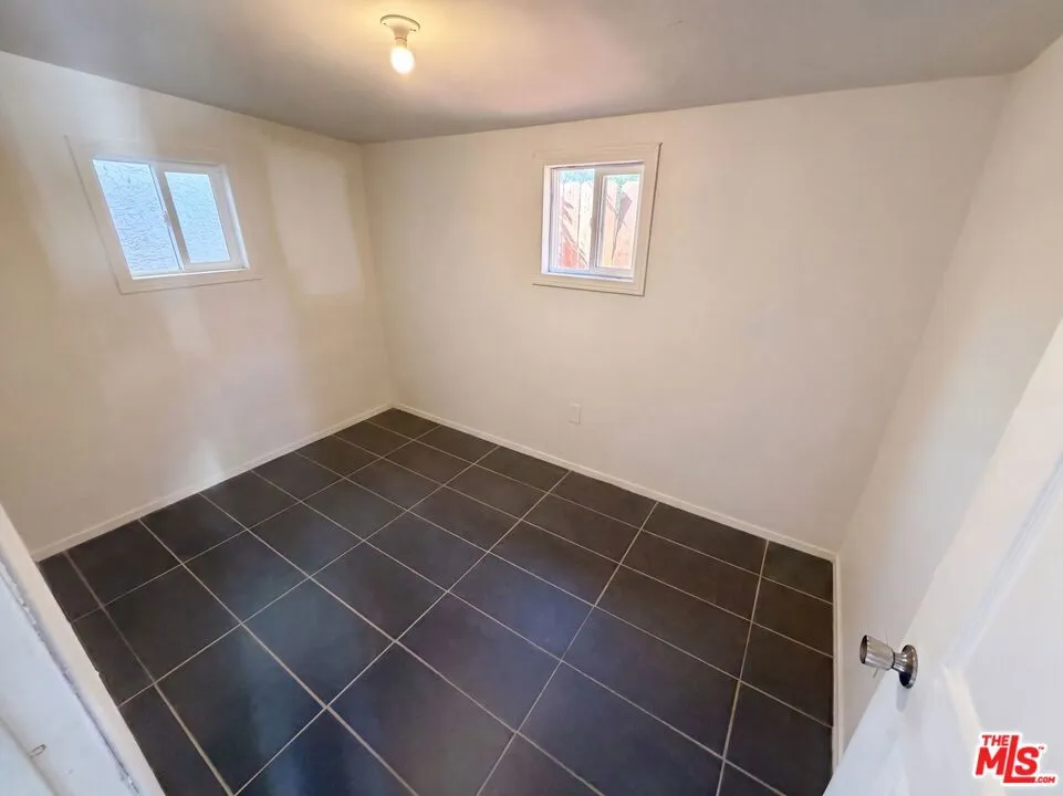 15343 Pimenta Avenue Paramount, CA 90723