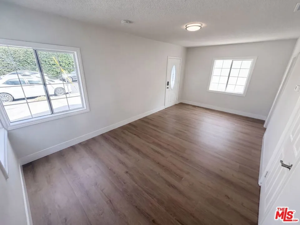 15343 Pimenta Avenue Paramount, CA 90723
