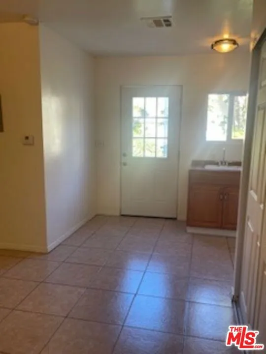 2311 Malcolm Avenue Los Angeles, CA 90064