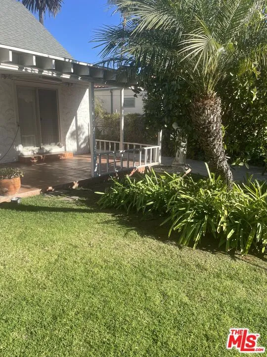 2311 Malcolm Avenue Los Angeles, CA 90064